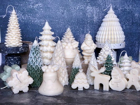 Snowflakes Handmade Candle - Festive Soy Wax Christmas Candle for Holiday Cheer